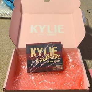 Kylie x Nightmare on Elm Street Pallette